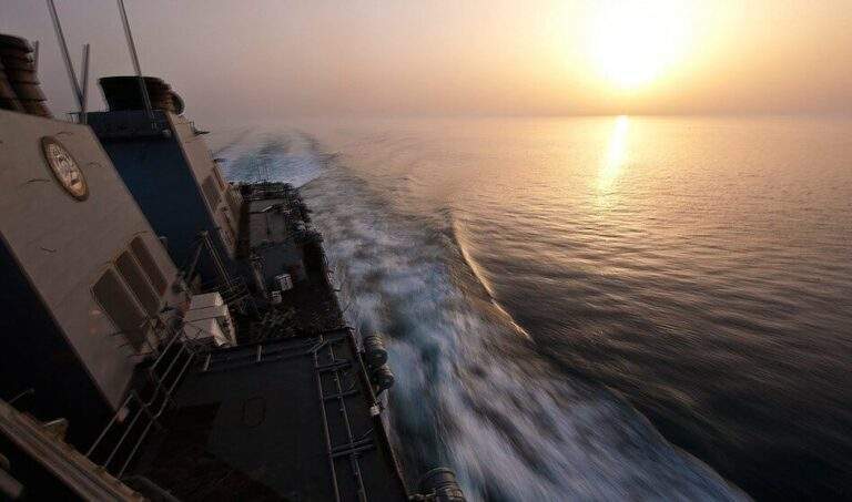 First coordinated VLCC transits through Hormuz raise cautious hopes of a thaw